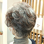 カラーもパーマも弱酸性♪